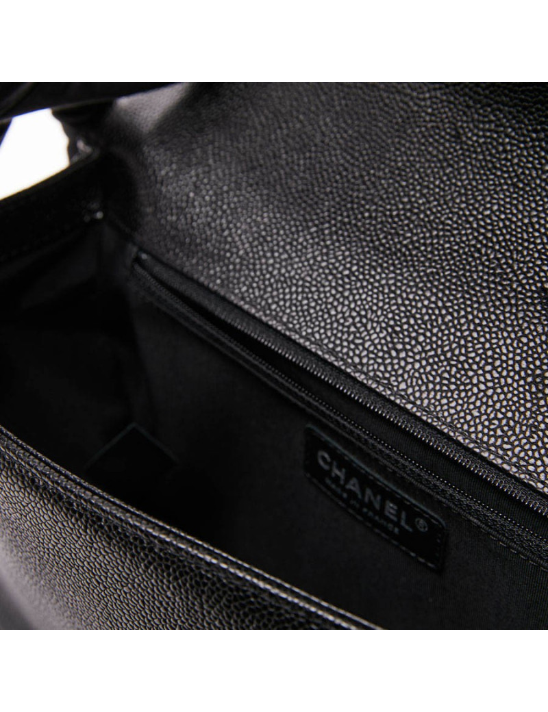 Boy GM CHANEL cuir grainé noir