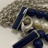Sautoir CHANEL triple rangs perles bleues