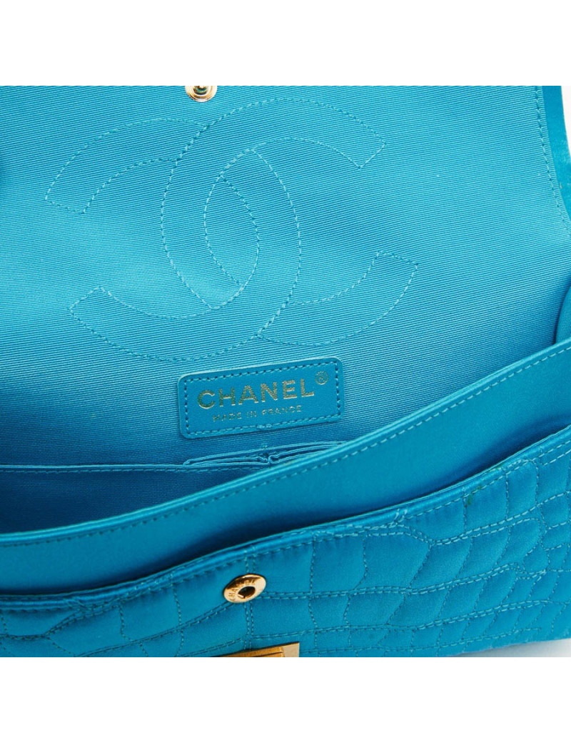 Sac 2.55 tissu façon croco CHANEL bleu