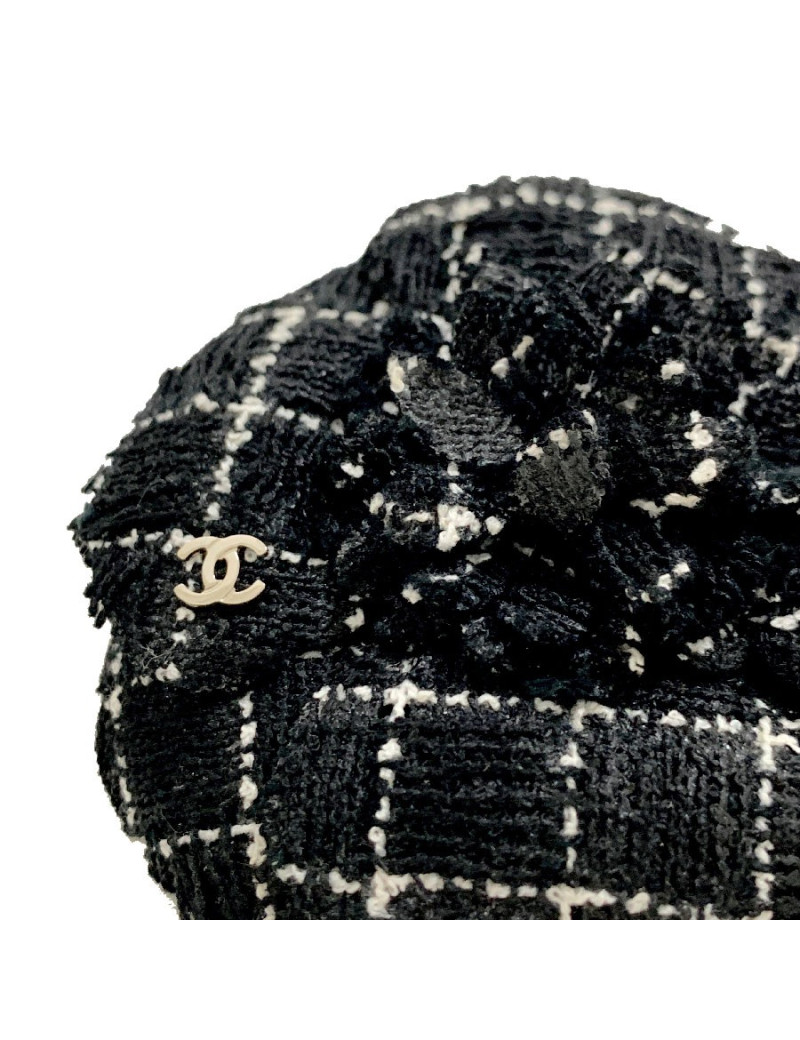 Broche camelia tweed CHANEL