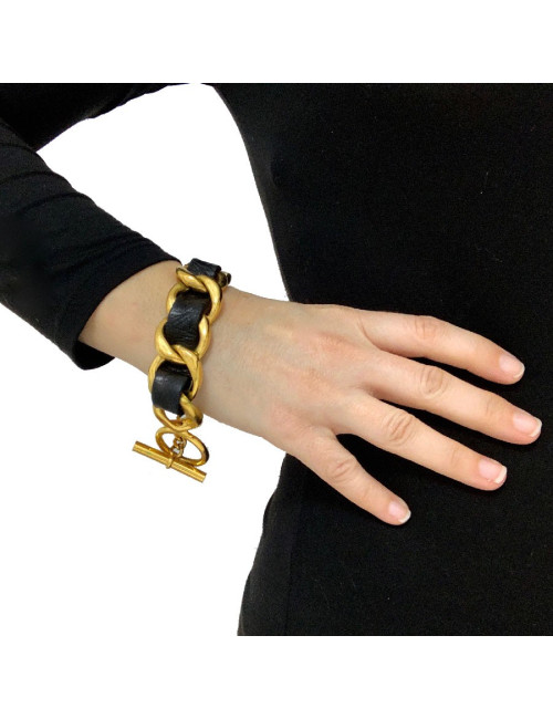 CHANEL chain and leather bracelet