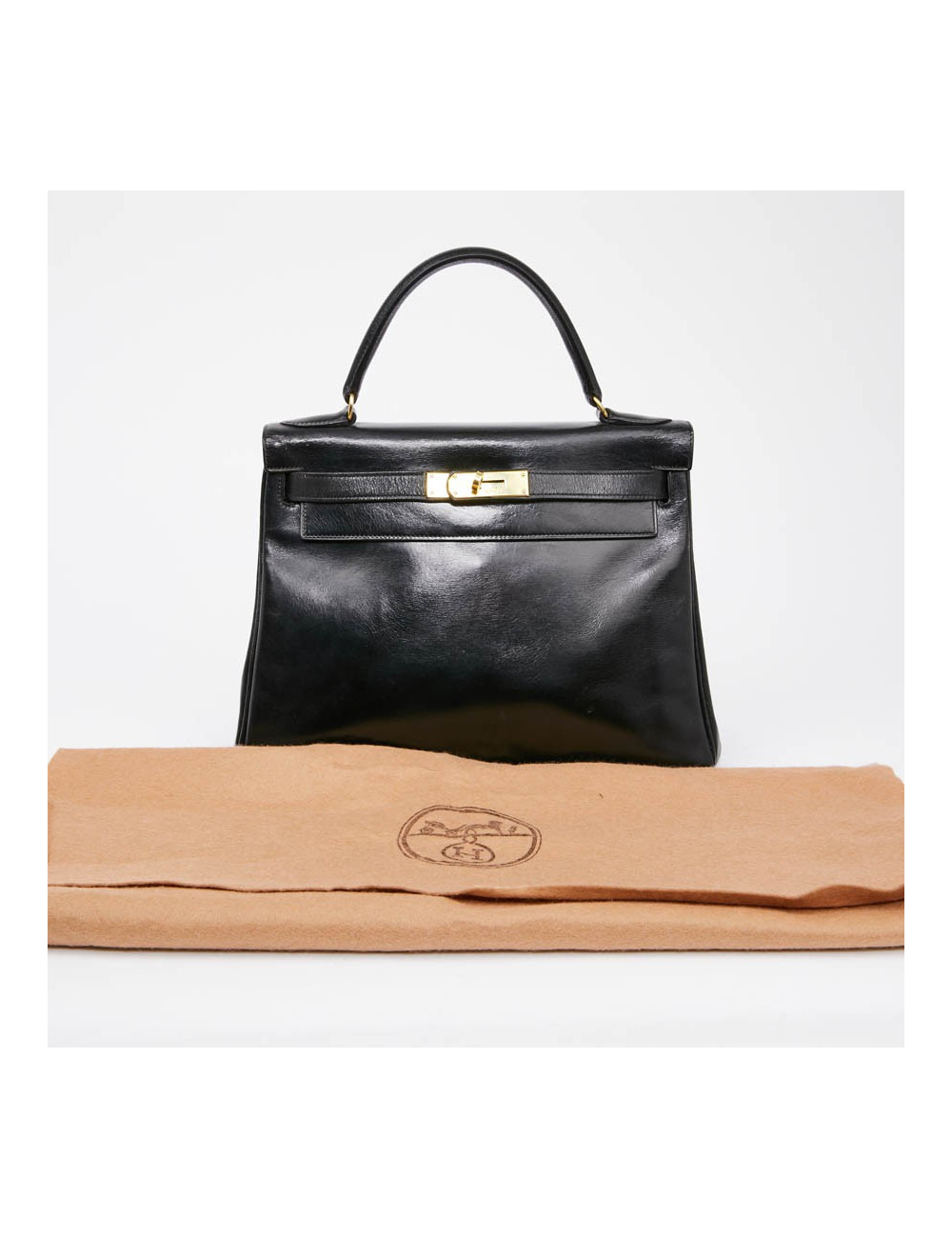 Sac Kelly 28 HERMES vintage cuir box noir