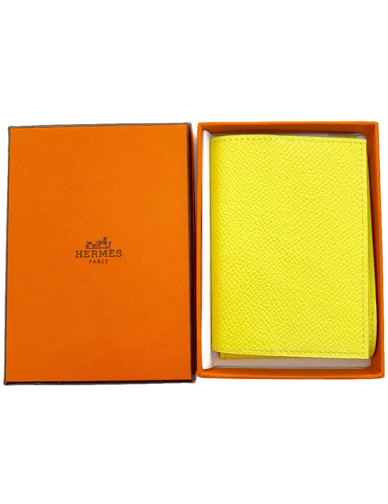 Porte-cartes HERMES Guernesey 3CC jaune en cuir grainé