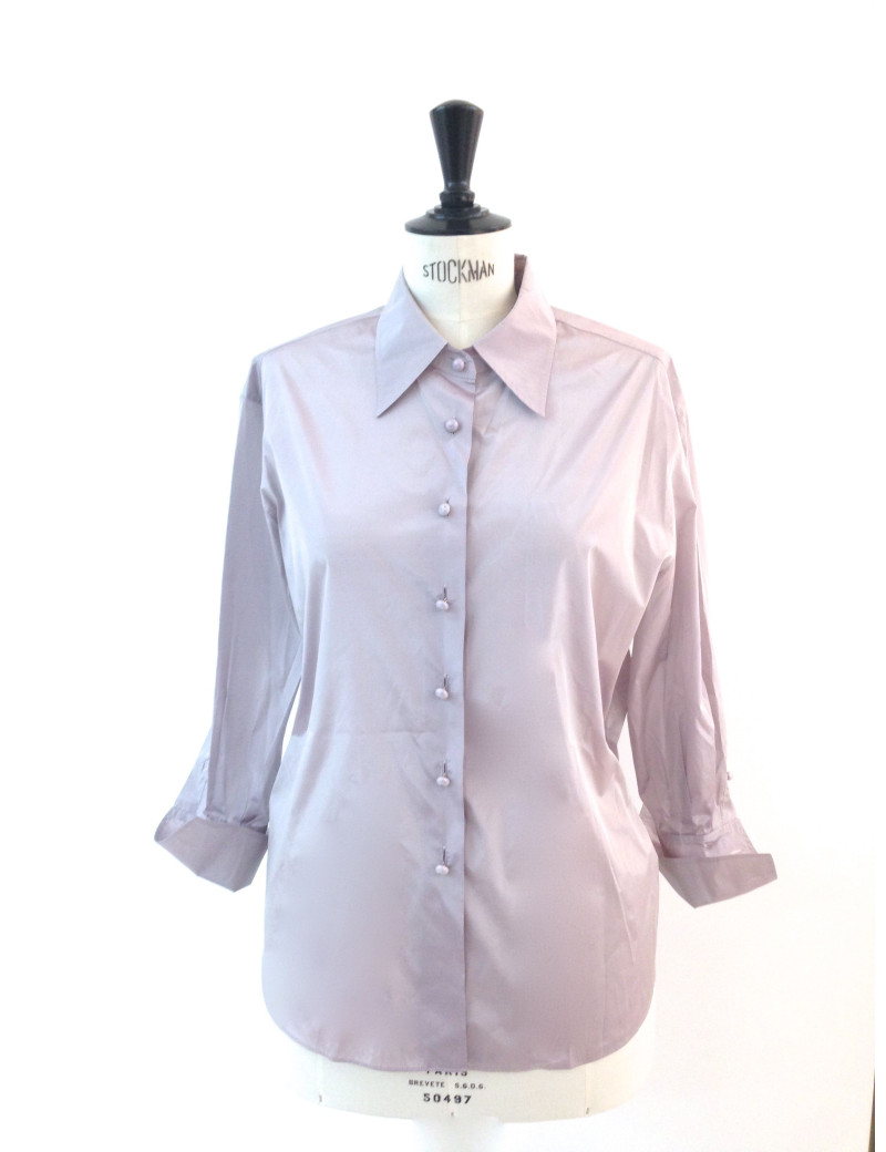 Chemise CHANEL en soie 