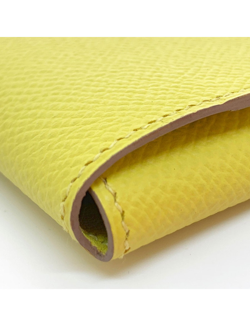Porte-cartes HERMES Guernesey 3CC jaune en cuir grainé