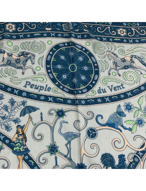 Châle HERMES 'Peuple du vent' en cachemire et soie bleue 