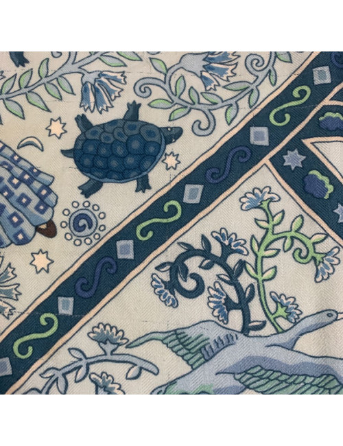 Châle HERMES 'Peuple du vent' en cachemire et soie bleue 