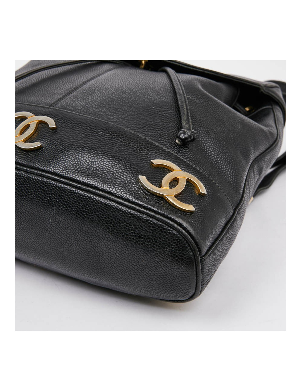 Sac à dos CHANEL cuir caviar noir Vintage