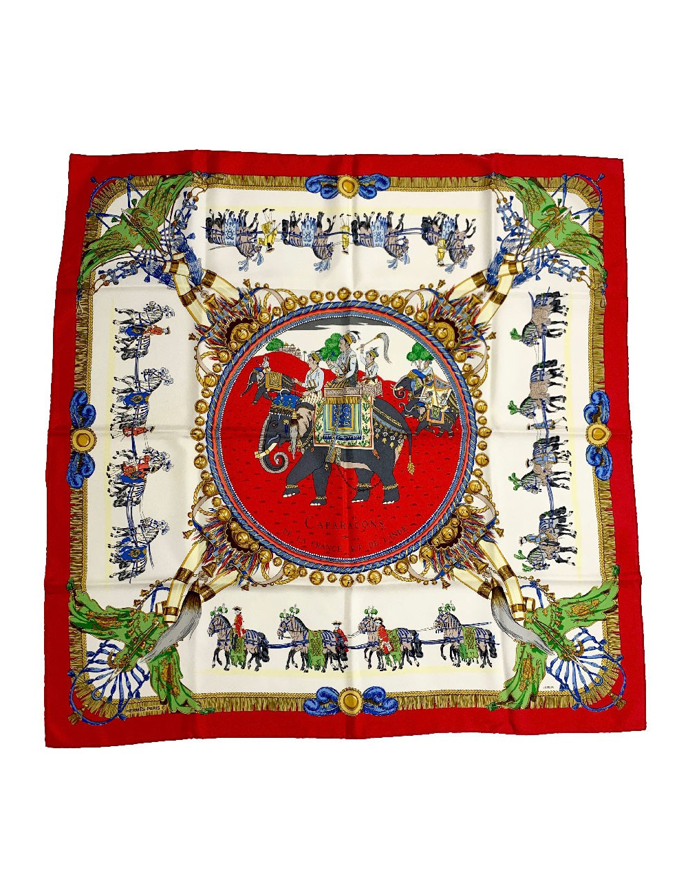 Carré HERMES "Caparaçons de la France et de l'Inde" soie 100 %