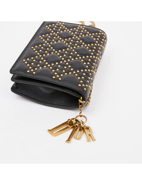 Sac pochette DIOR cuir noir clouté doré