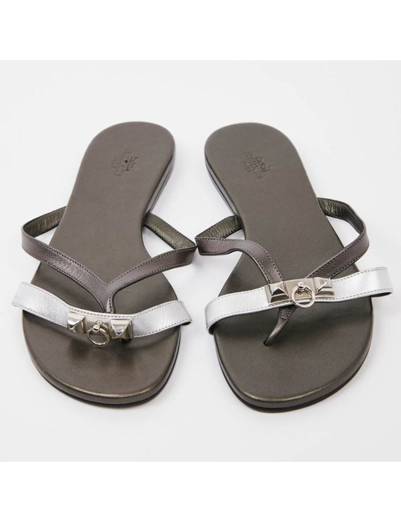 Sandales HERMES T37,5 cuir vert et argent