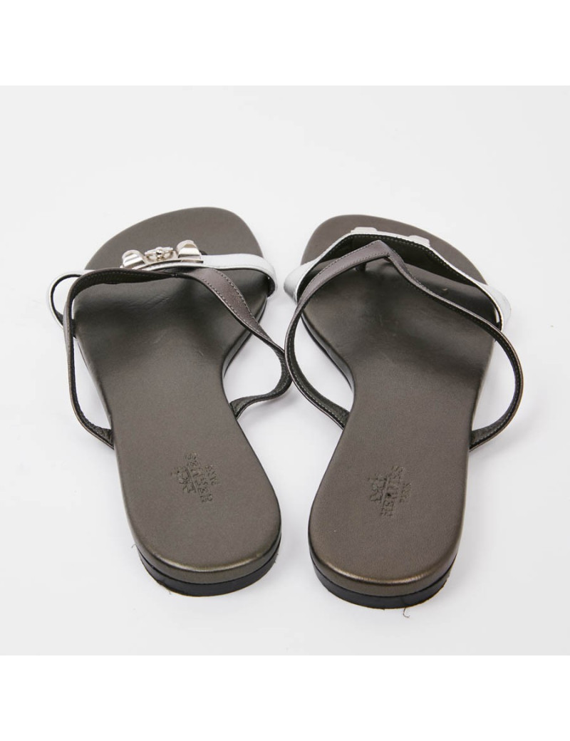 Sandales HERMES T37,5 cuir vert et argent