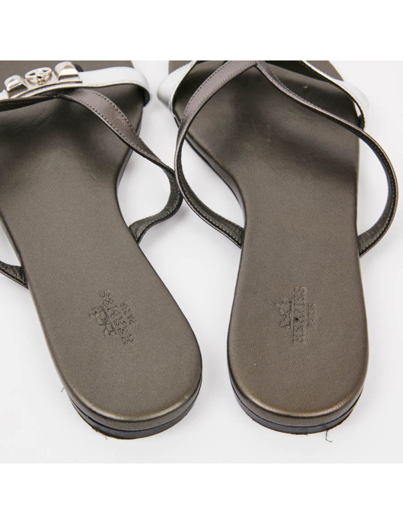 Sandales HERMES Corfou T37,5 cuir vert et argent