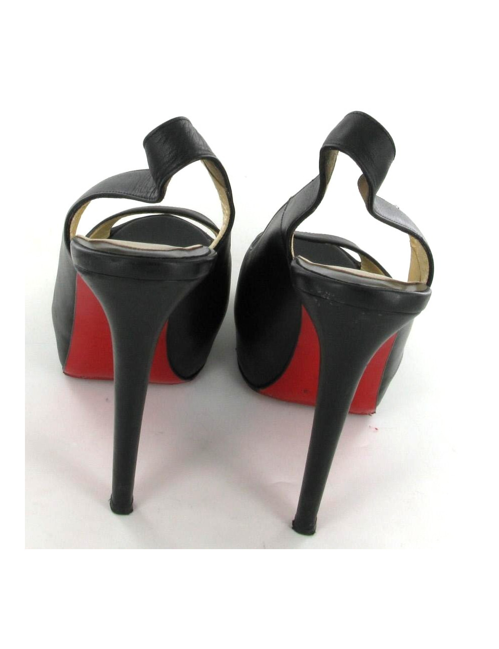Escarpins CHRISTIAN LOUBOUTIN cuir noir T 39 
