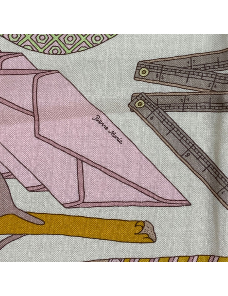 Châle HERMES "Les trésors  d'un artis" vert et vieux rose