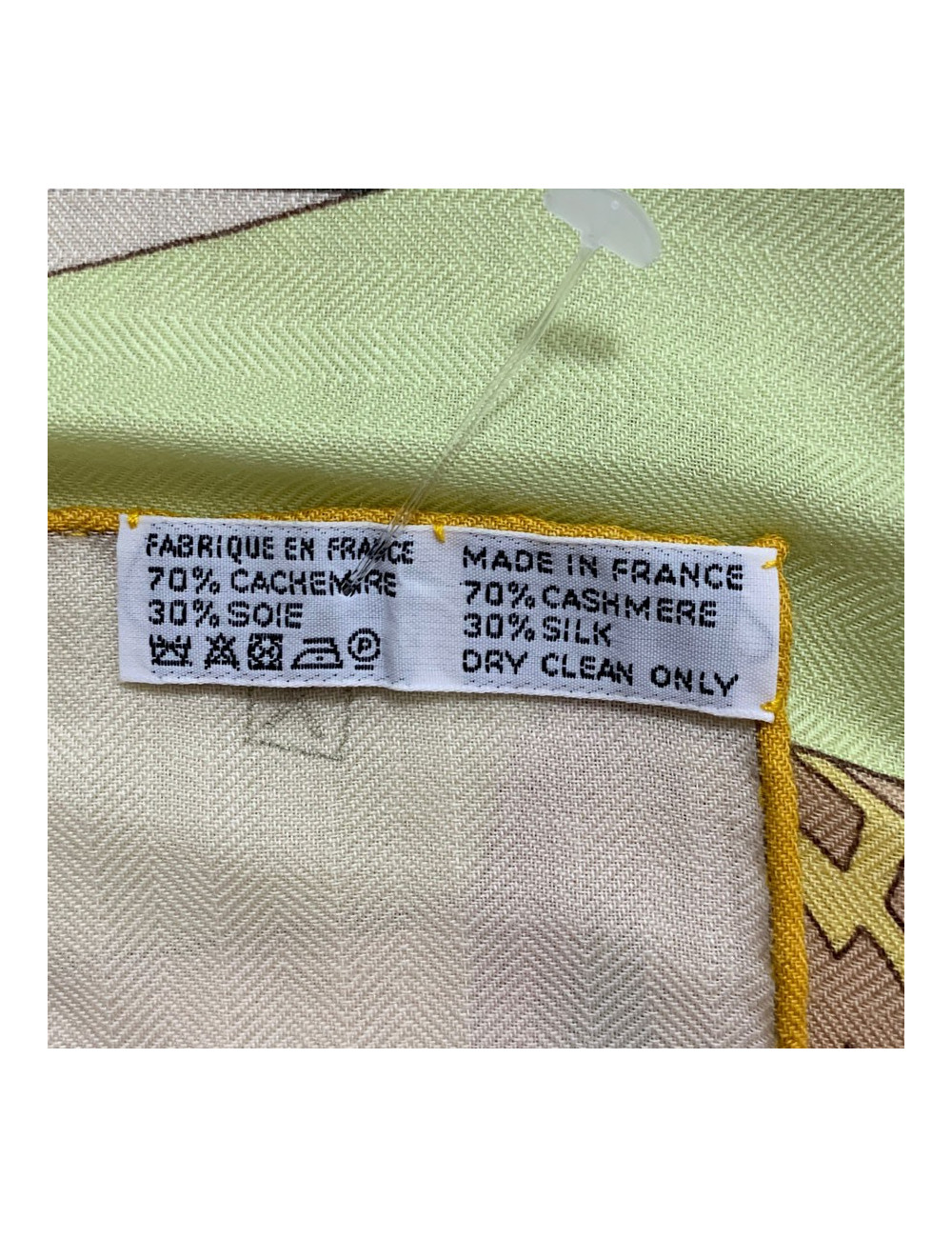 Châle HERMES Les trésors d'un artiste beige en cachemire et soie