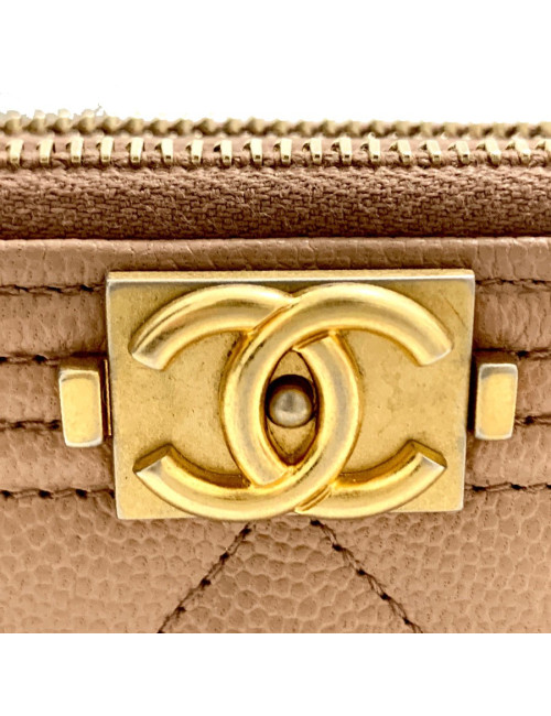 Mini Boy CHANEL bandoulière en cuir grainé rose