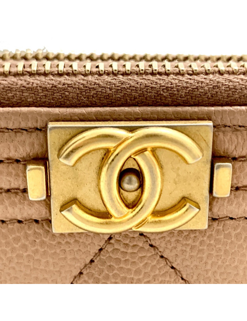 Sac CHANEL bandoulière BOY beige