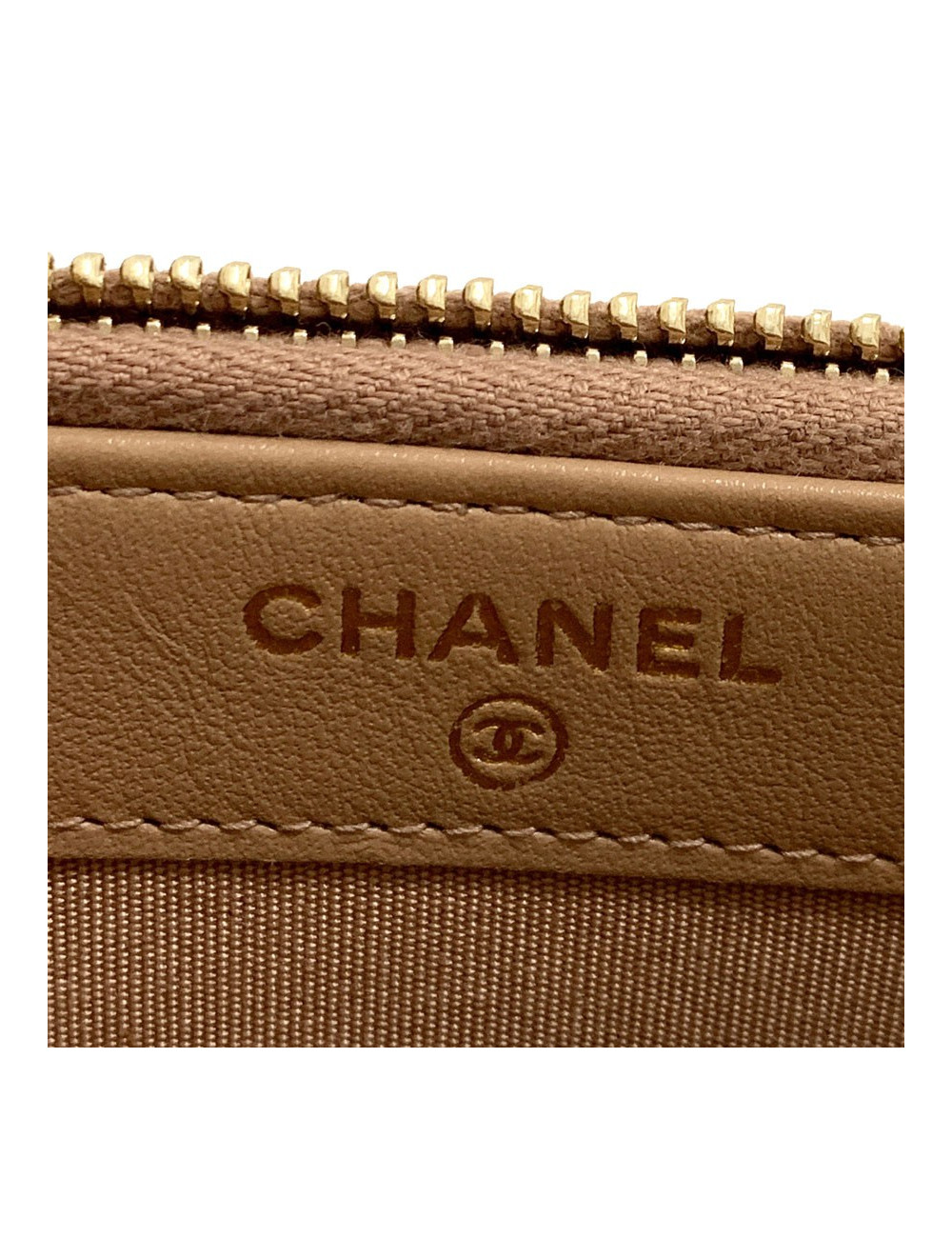 Mini Boy CHANEL bandoulière en cuir grainé rose