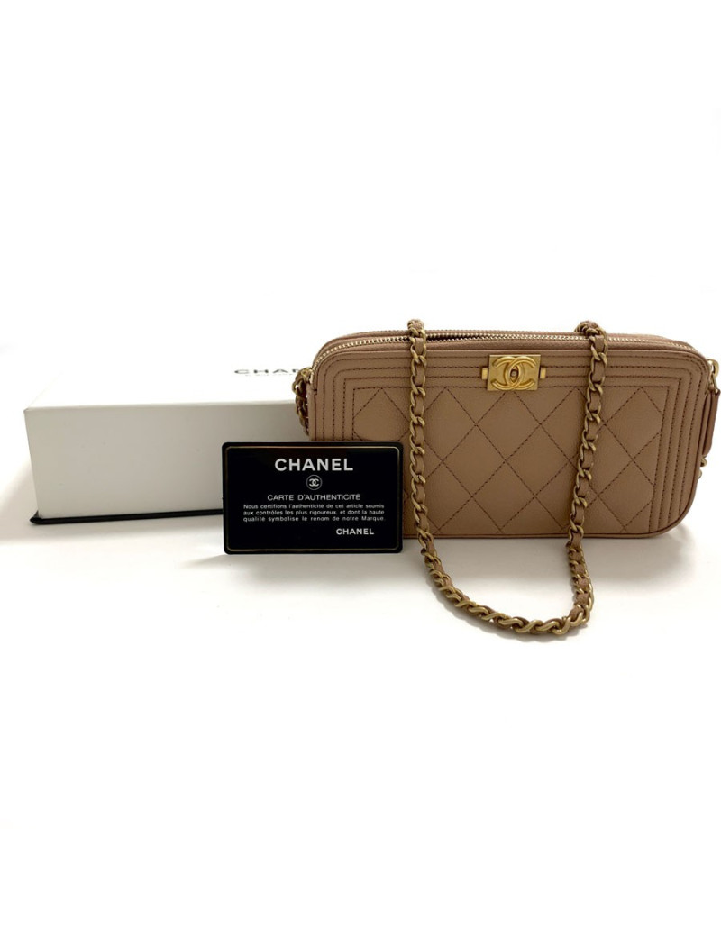 Sac CHANEL bandoulière BOY beige