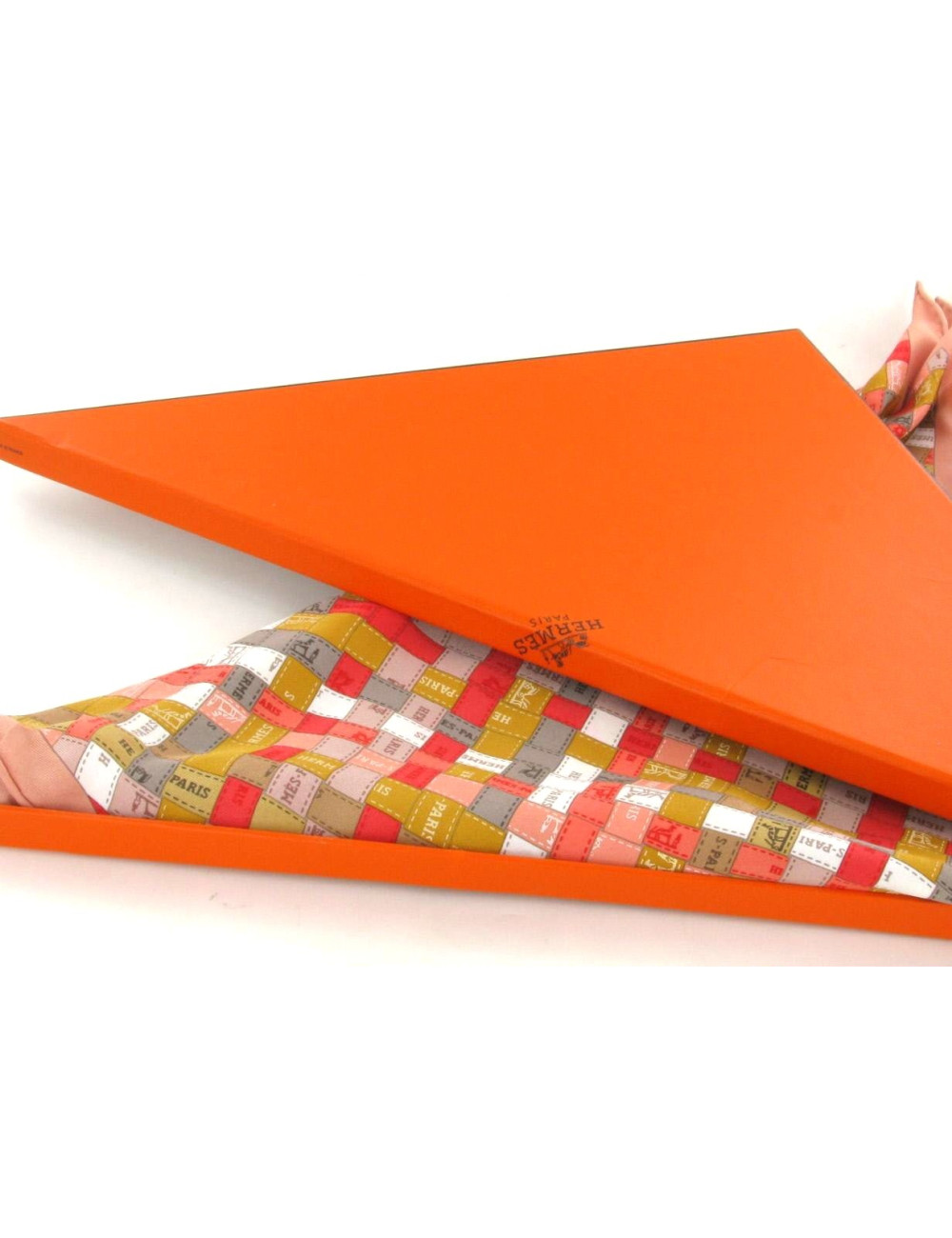 Petit carré BURBERRY carreaux 