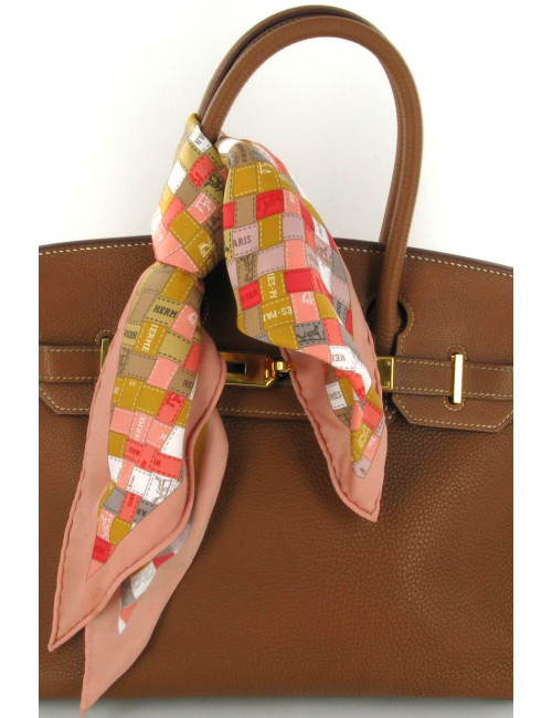 Petit carré BURBERRY carreaux 