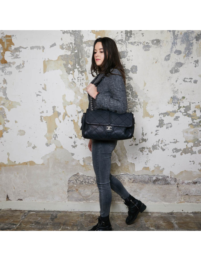 Sac CHANEL matelassé cuir noir
