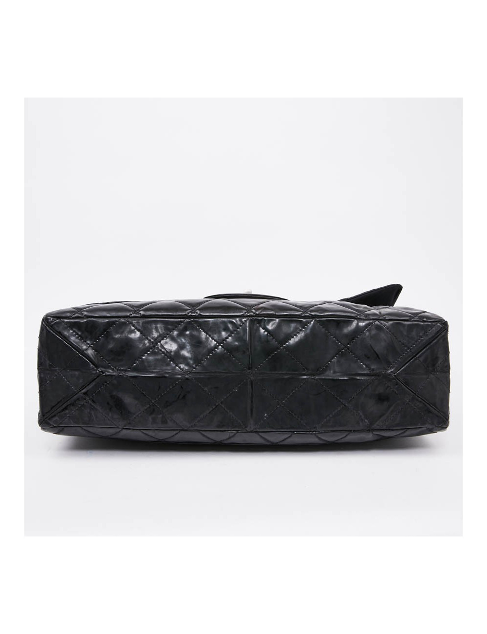 Grand sac CHANEL cuir verni noir