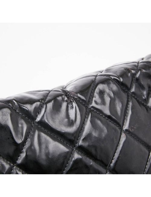 Grand sac CHANEL cuir verni noir
