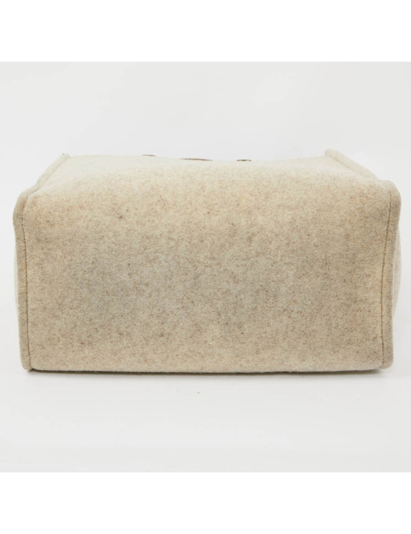 Grand cabas FENDI en laine bouillie beige GM