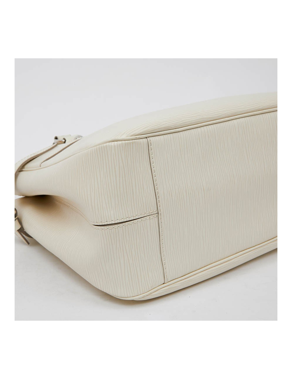 Sac Passy LOUIS VUITTON cuir épi ivoire