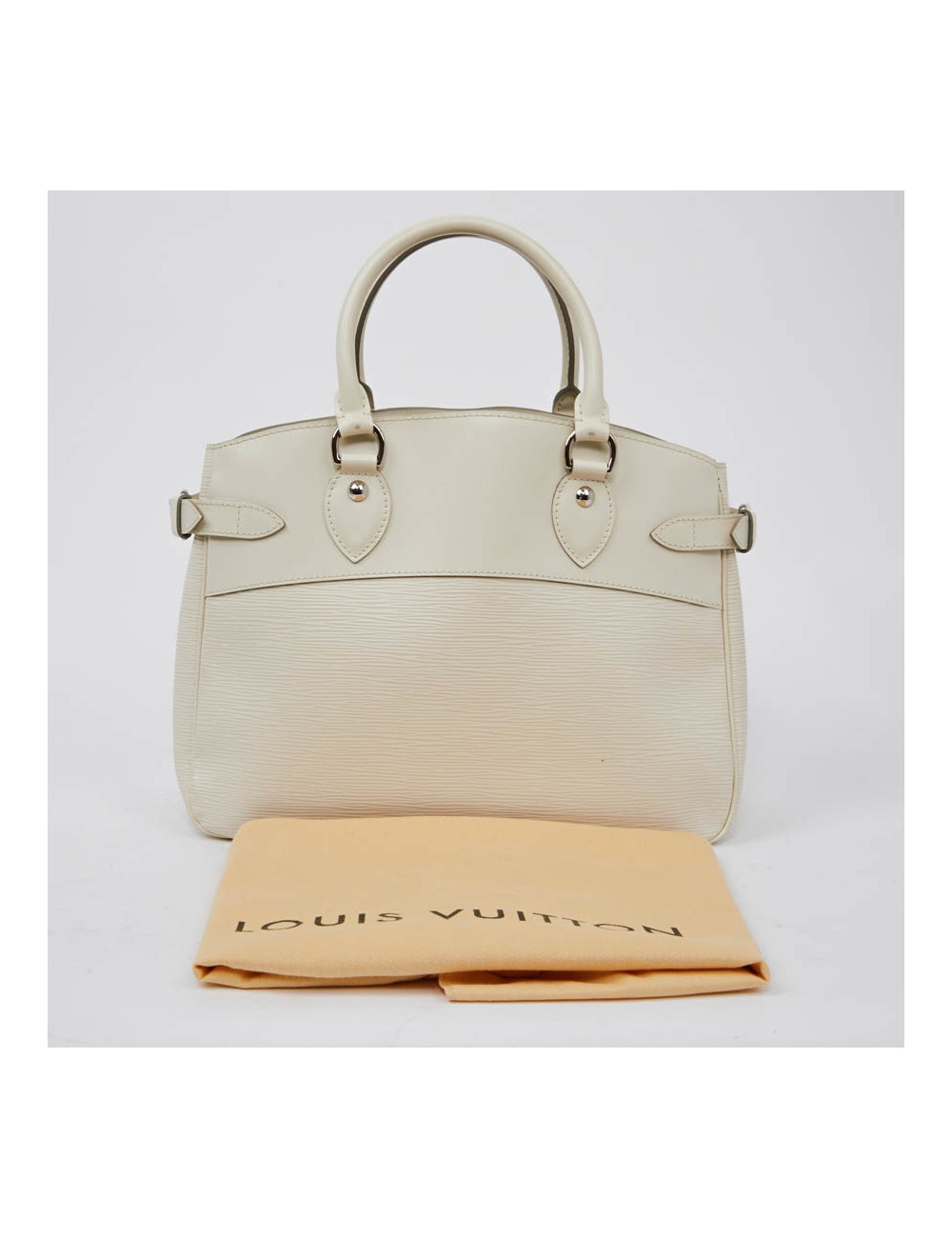 Sac Passy LOUIS VUITTON cuir épi ivoire