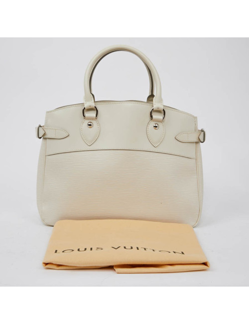 Sac Passy LOUIS VUITTON cuir épi ivoire