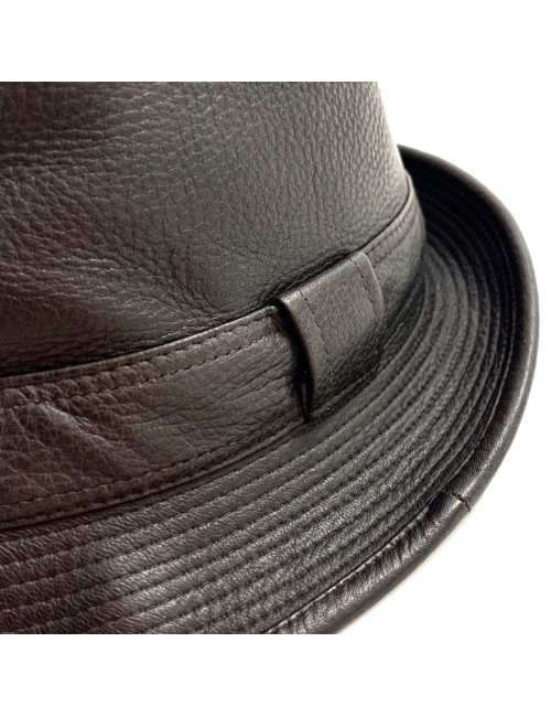 Chapeau HERMES en cuir marron foncé