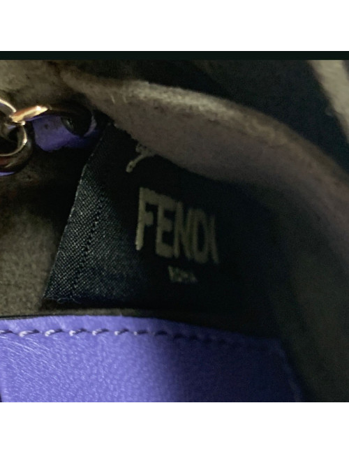 Mini sac baguette FENDI 'Monster' en cuir violet