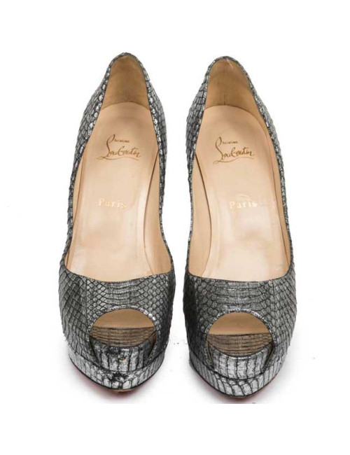 Sandales  T 39.5 CHRISTIAN LOUBOUTIN en python argent
