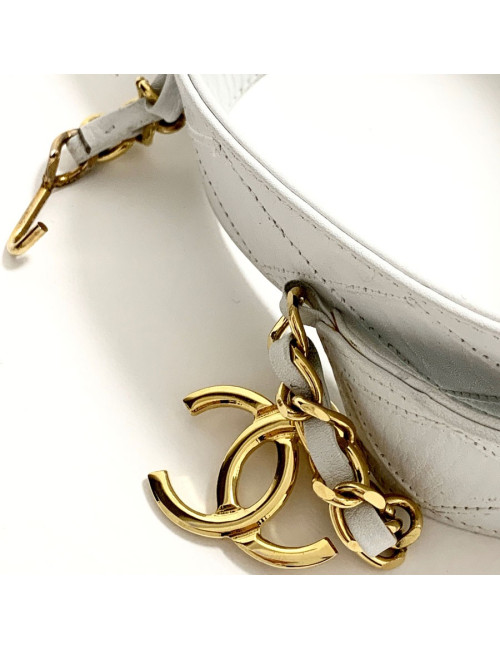 Ceinture blanche CHANEL vintage en cuir T75