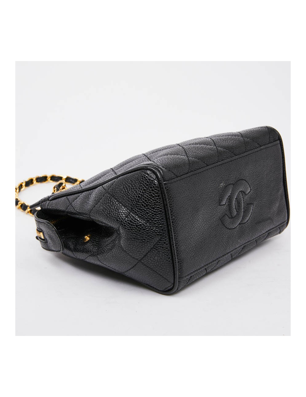 Sac CHANEL en cuir caviar noir