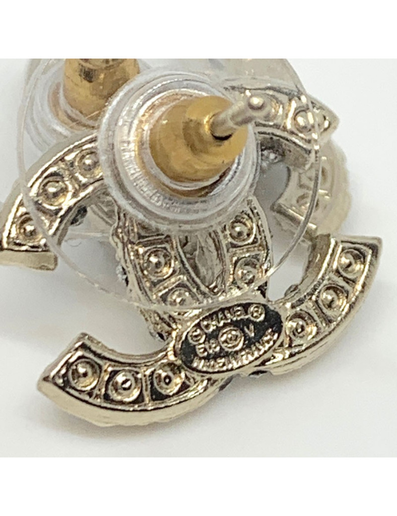 Clous CC CHANEL perle et strass