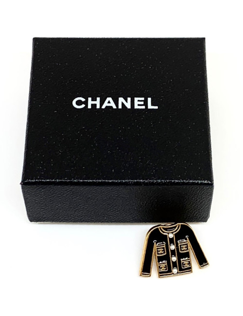 Pin's CHANEL VESTE