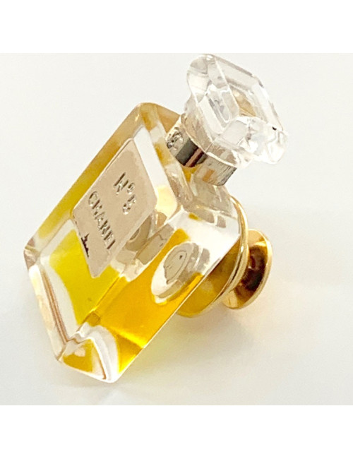 Pins N°5 CHANEL en résine transparente