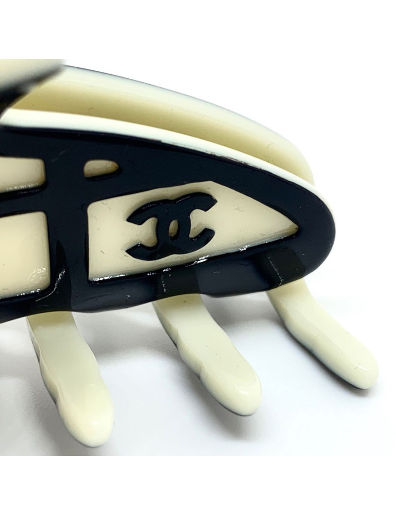 PINCE À CHEVEUX chanel