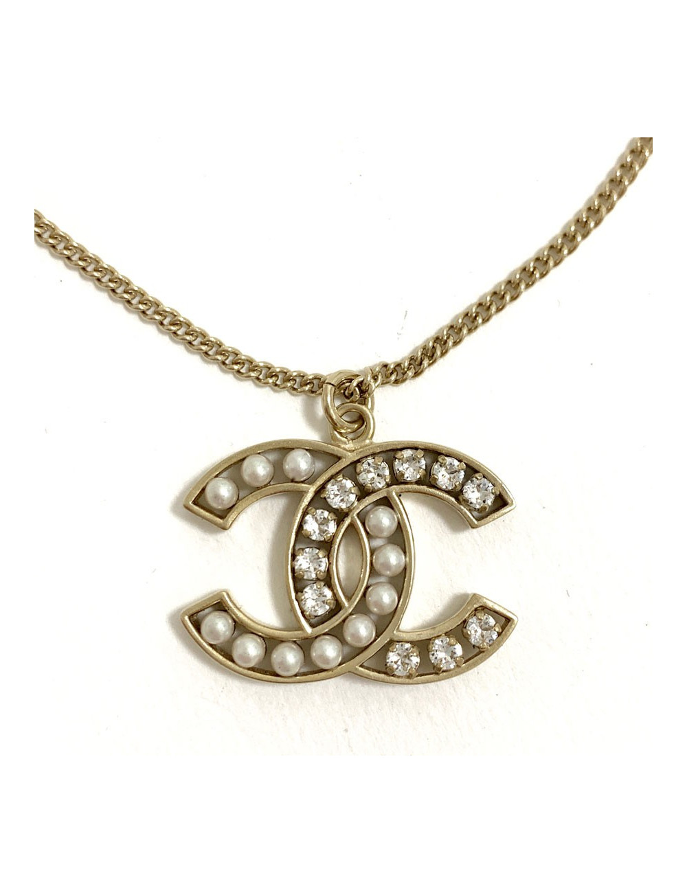 Pendentif CC CHANEL perles et strass 