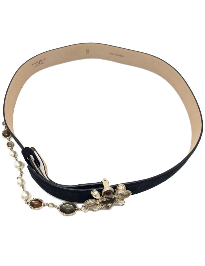CHANEL belt size 85 EU in black suede and jewel clasp in molten glass