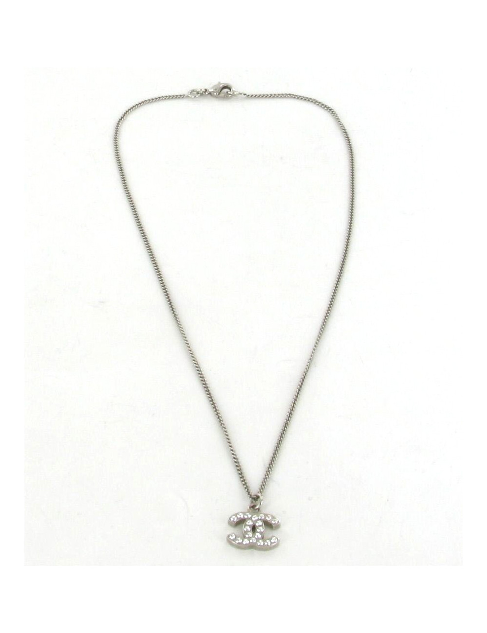 Collier CHANEL chaîne argent CC strass