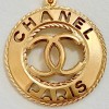 Collier pendentif CHANEL PARIS CC doré 