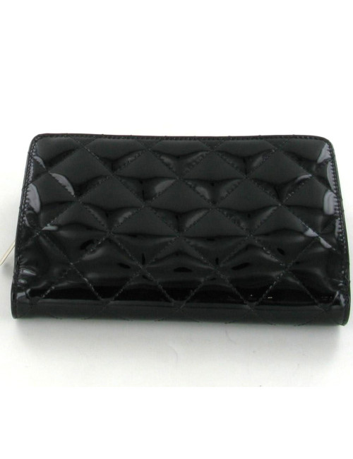 Portefeuille CHANEL matelassé noir verni 