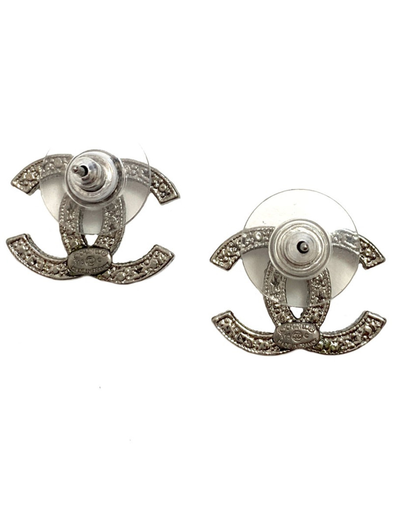 Boucles d'oreille CHANEL perles nacrées