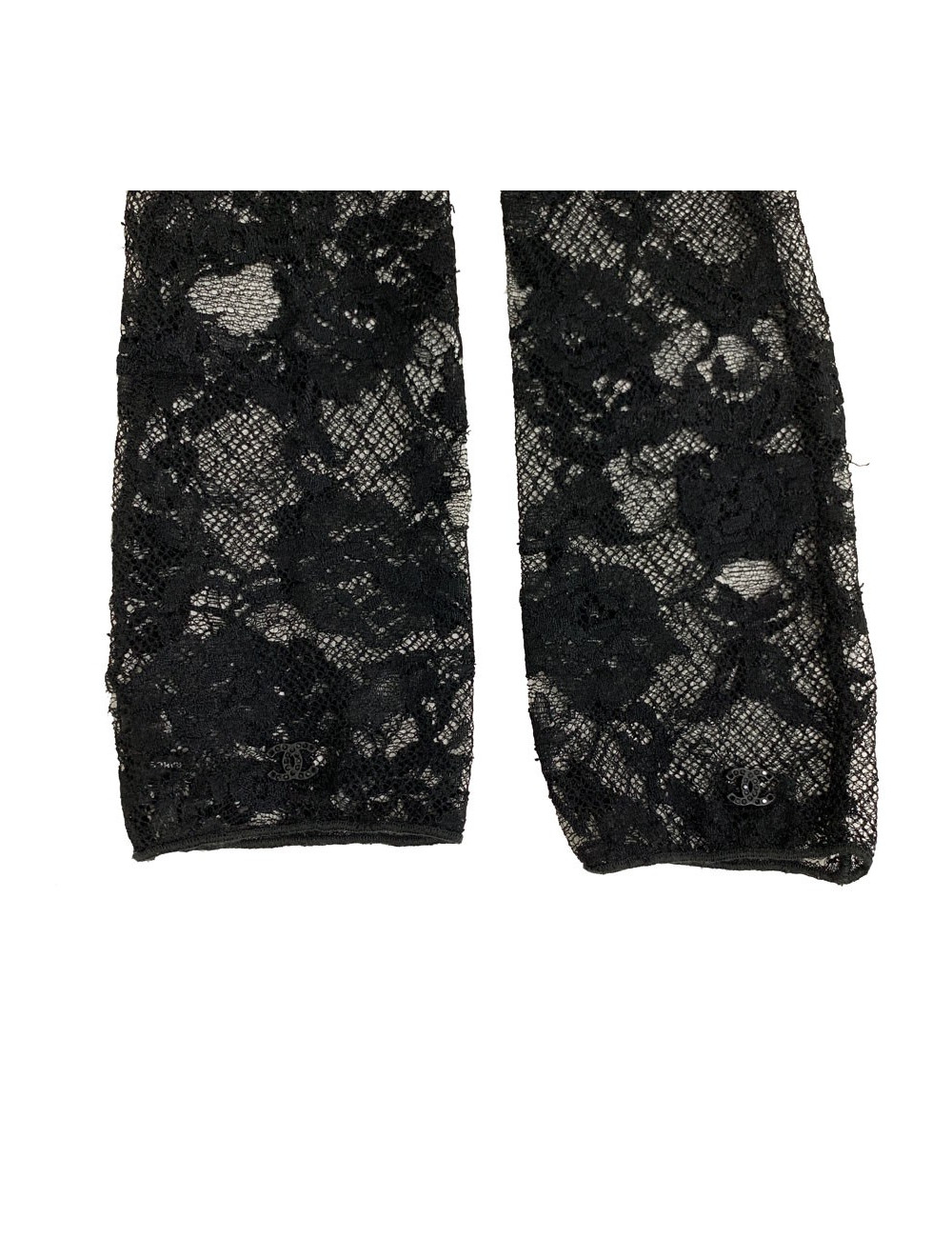 CHANEL black lace gloves