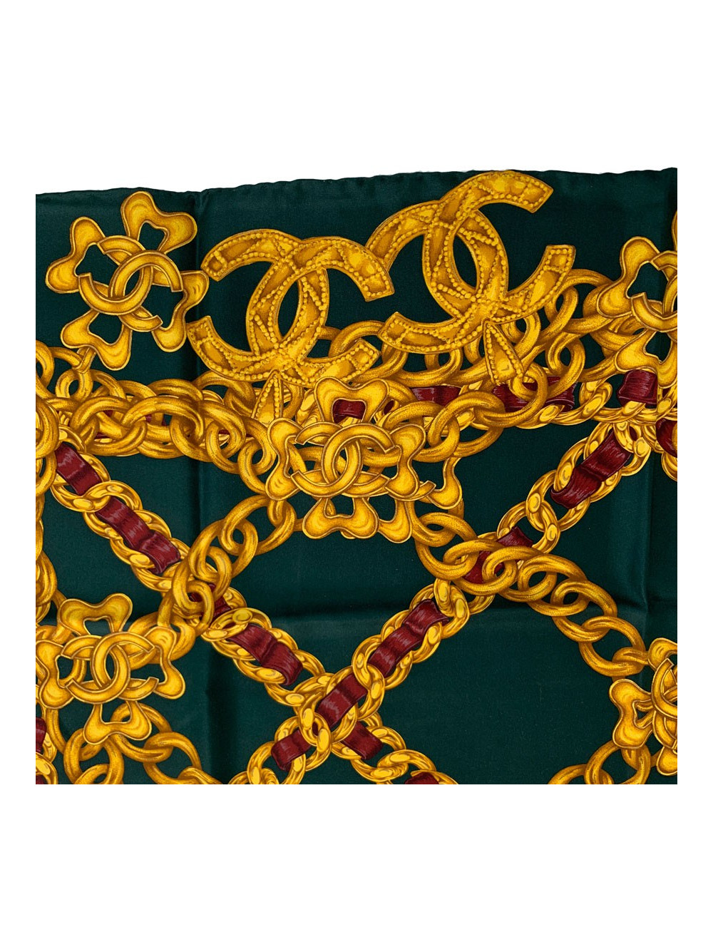 Carré CHANEL soie  vert et imprimés chaînes dorées